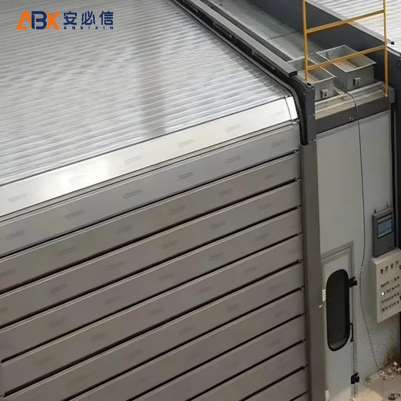 贵港铝制高速门